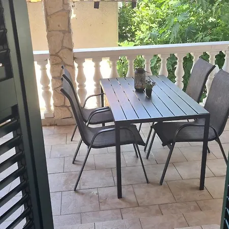 Apartment Ocean View Bilice