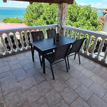 Apartment Ocean View Bilice