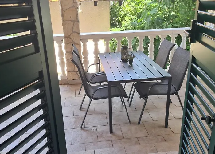 Apartment Ocean View Bilice